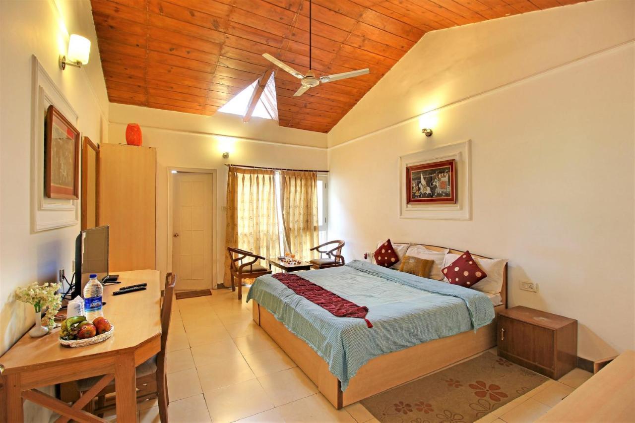 Neelesh Inn- A Luxury Lake View Hotel- 20 Kms From Nainital Bhimtal Room photo